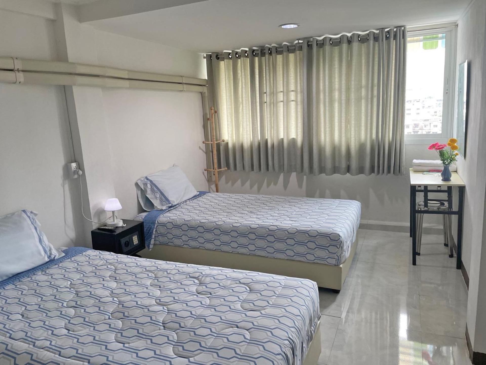 Apartment A4 Dindaeng Bangkok Exterior photo